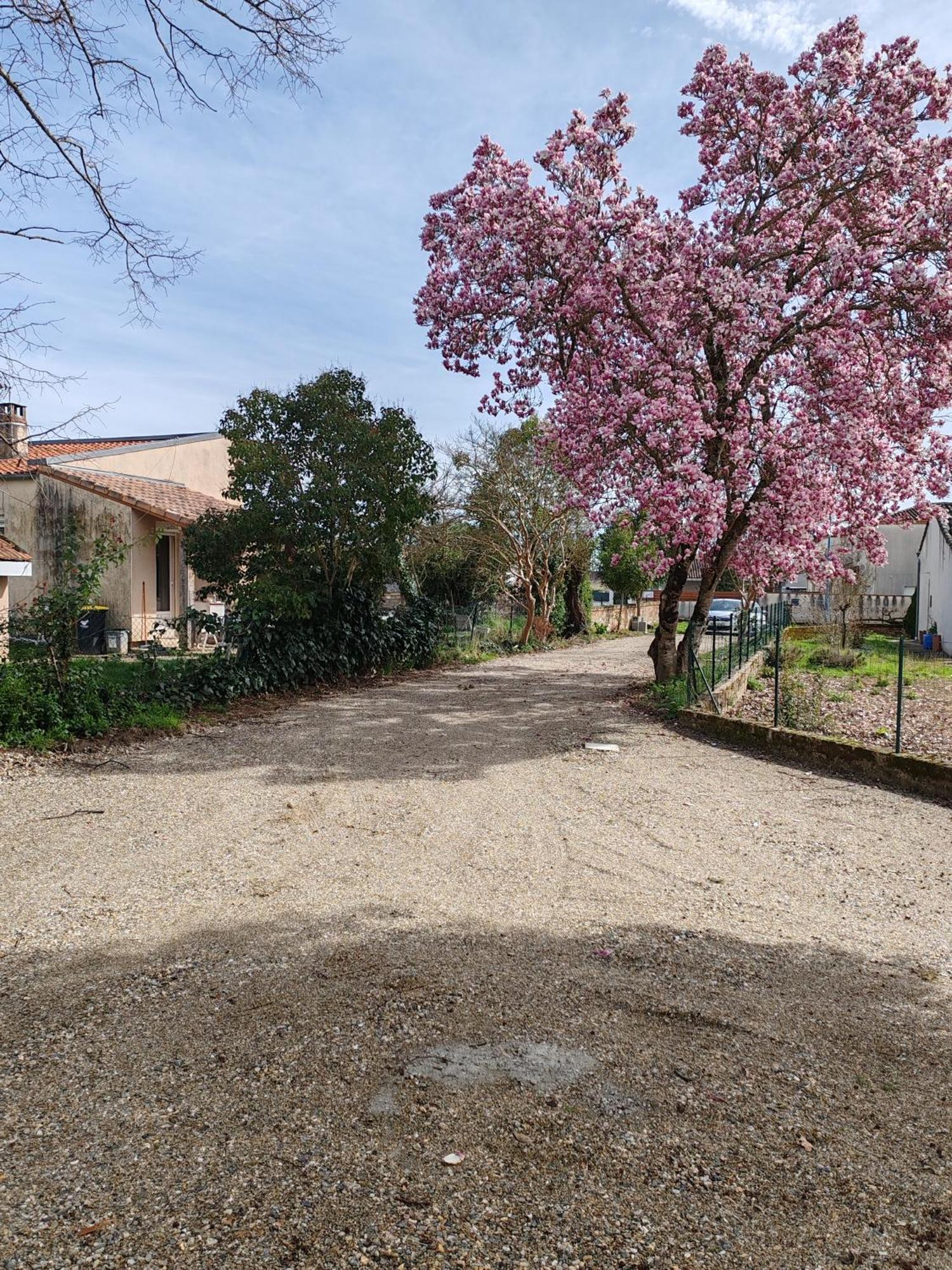Appartement T3 Neuf Proche Centre Ville, Clim Et Parking Et Centrale Edf Valence  Kültér fotó