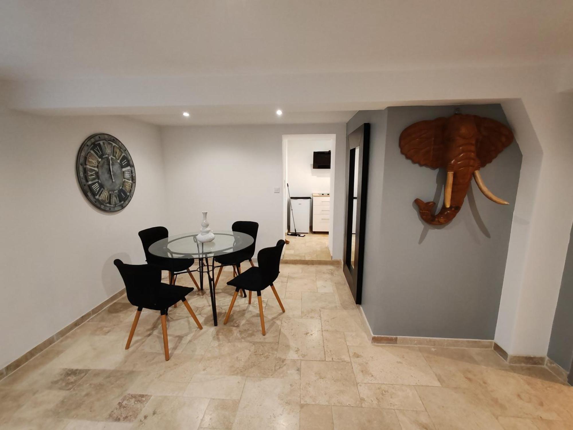 Appartement T3 Neuf Proche Centre Ville, Clim Et Parking Et Centrale Edf Valence  Kültér fotó